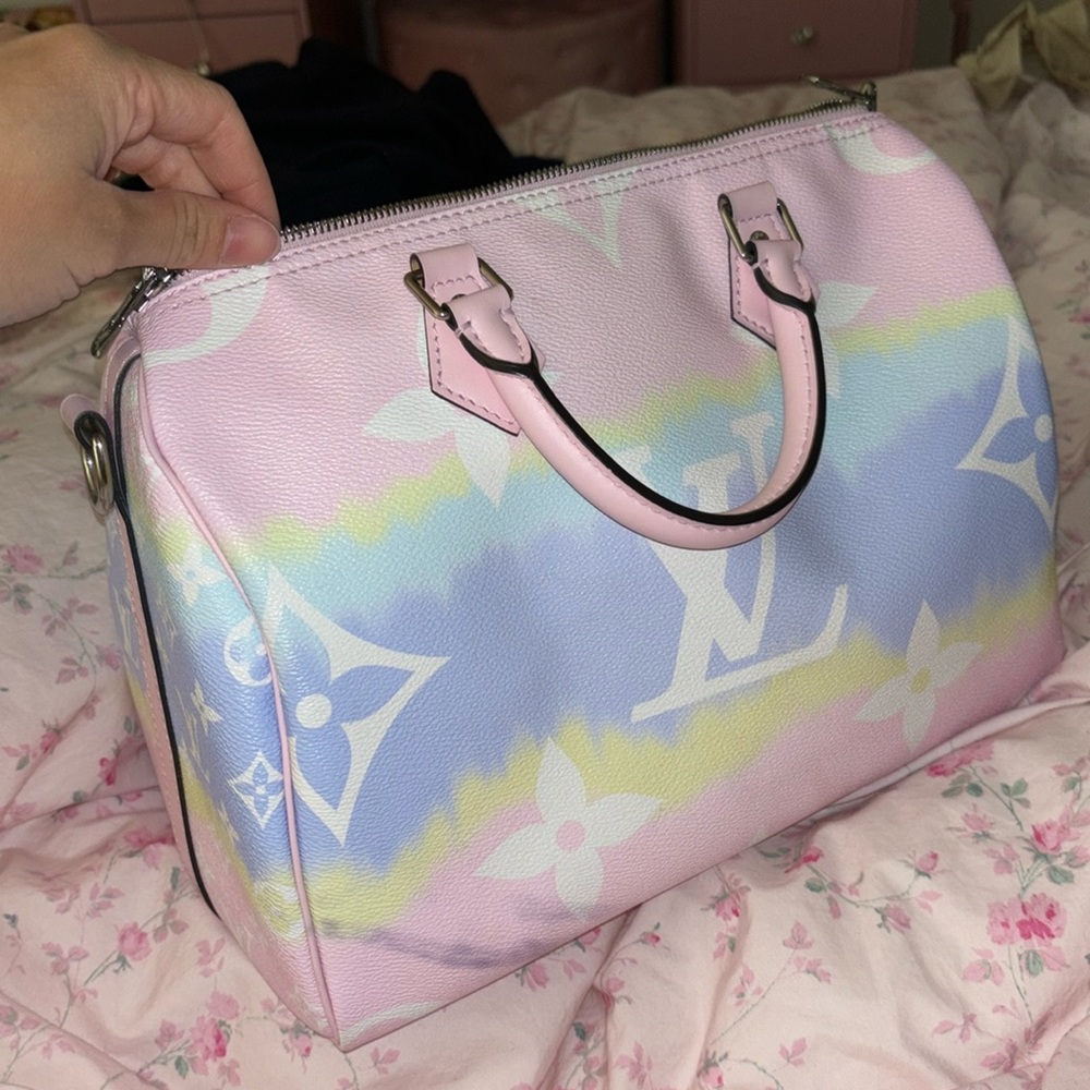 Louis Vuitton Speedy  Escale spring bag